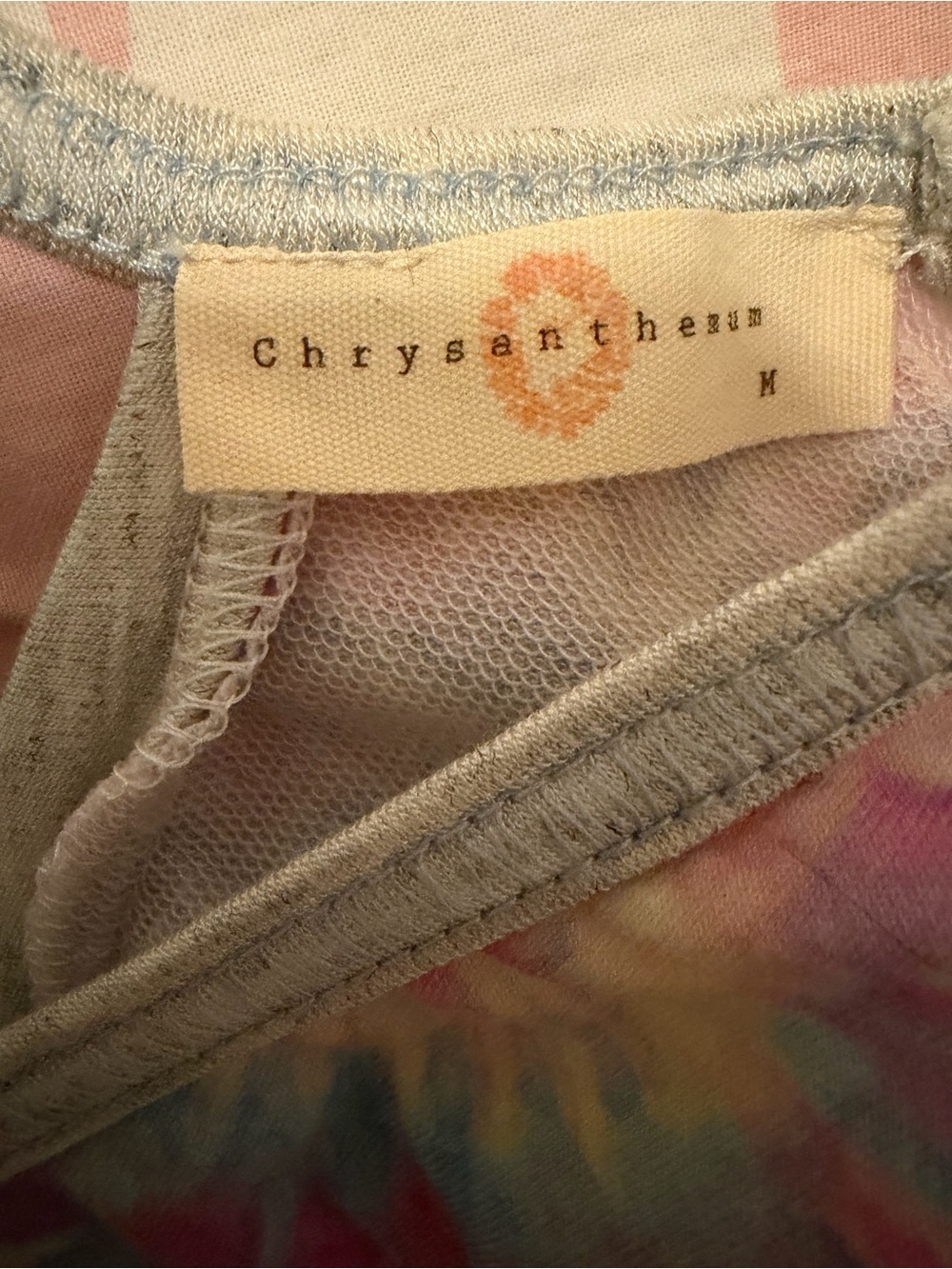 Chrysantheum Tie-Dye Open Back Top - Picture 4 of 5